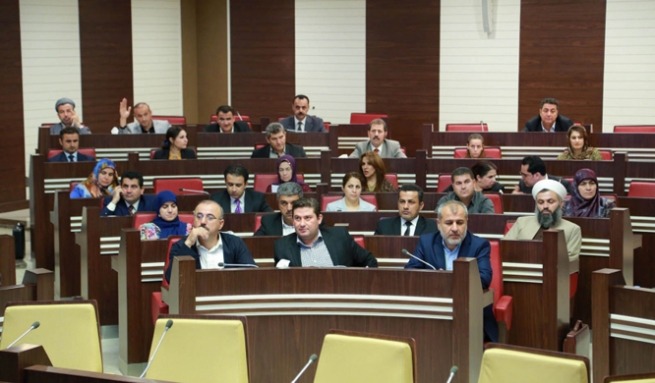  پەرلەمانتارێکی پارتی: گۆڕان بۆ موزایەدە ھەوڵی تێکدانی کۆبوونەوەی پەرلەمانی داوە 